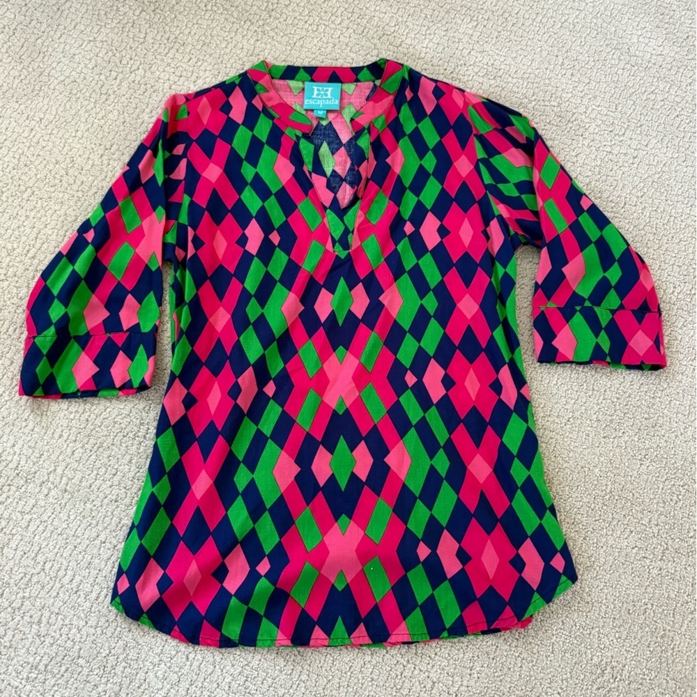 Escapada Living Top 3/4 Sleeve Size M Pink Green Colorful Lightweight Spring